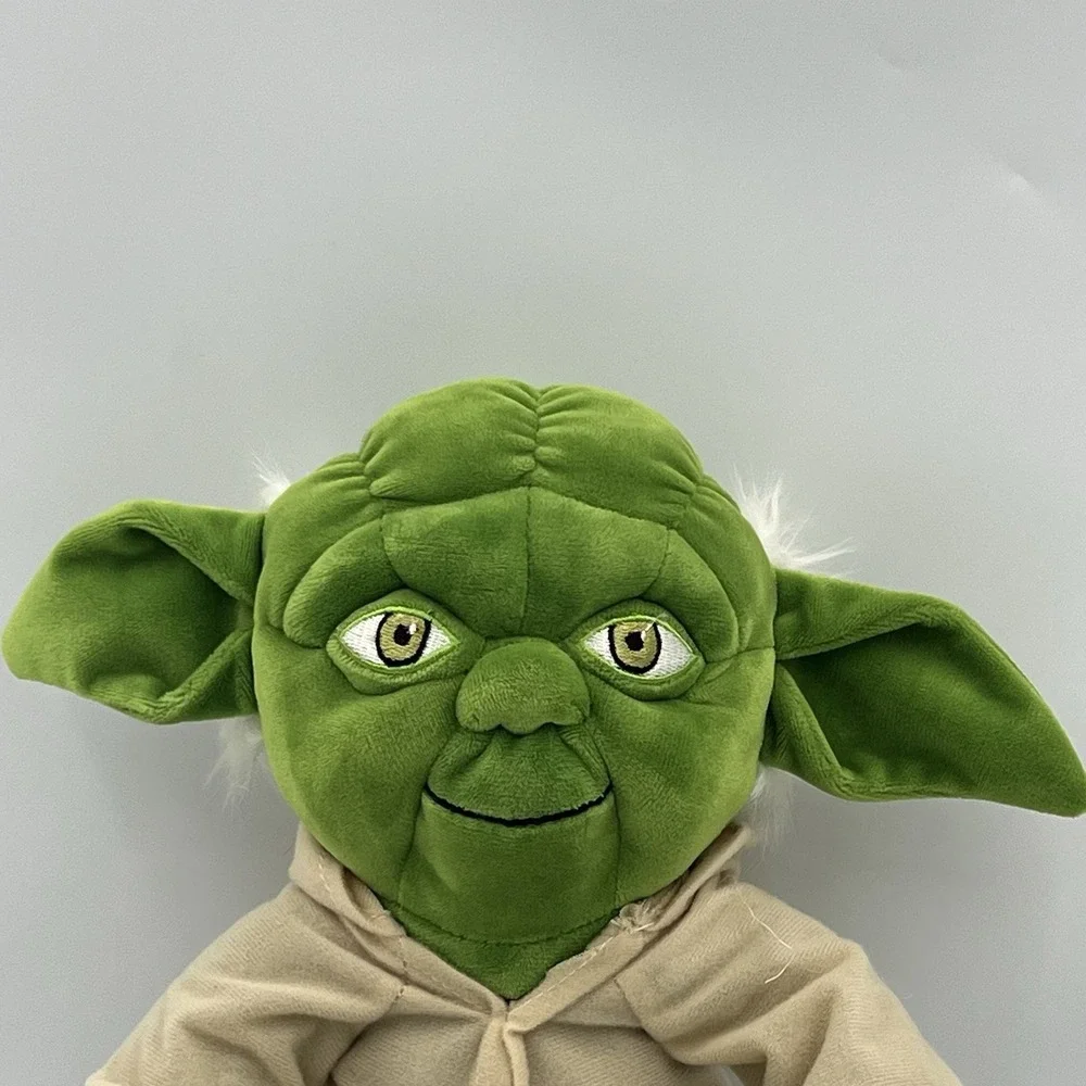 Star Wars Lucas Film The Northwest Company Yoda Plush 10